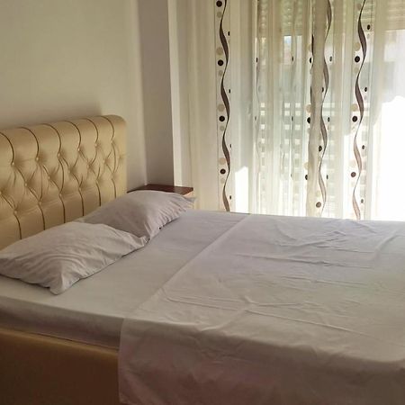 Alpha City Center Apartment Shkodër Екстериор снимка